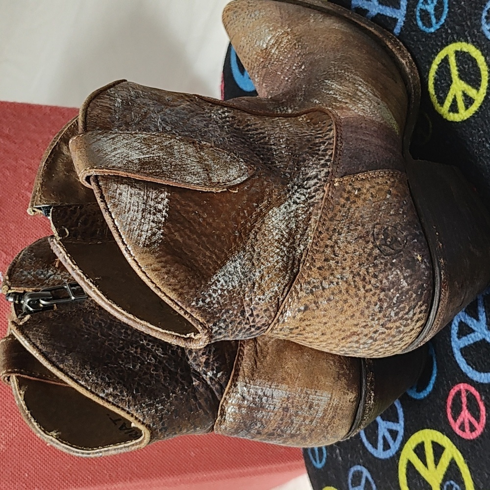 Ariat Distressed Tan Leather Ankle Boots - Picture 2 of 16